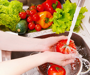 Four Steps to Food Safety for Bariatric Patients and Their Family